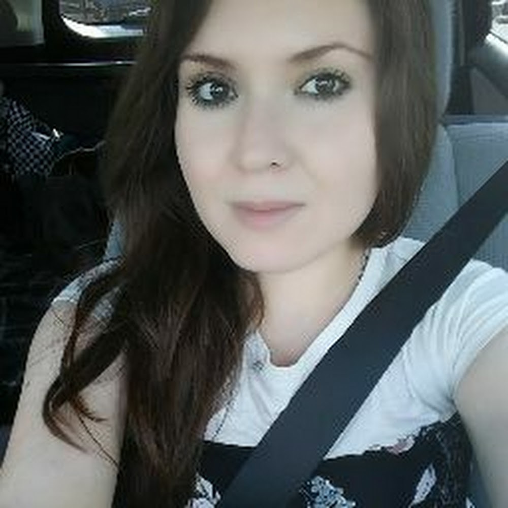 Meet your Posher, Armida